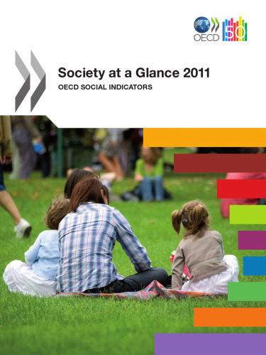 Society at a glance 2011 : OECD social indicators.