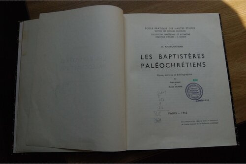 Les baptisteres paleochretiens: plans, notices et bibliographie