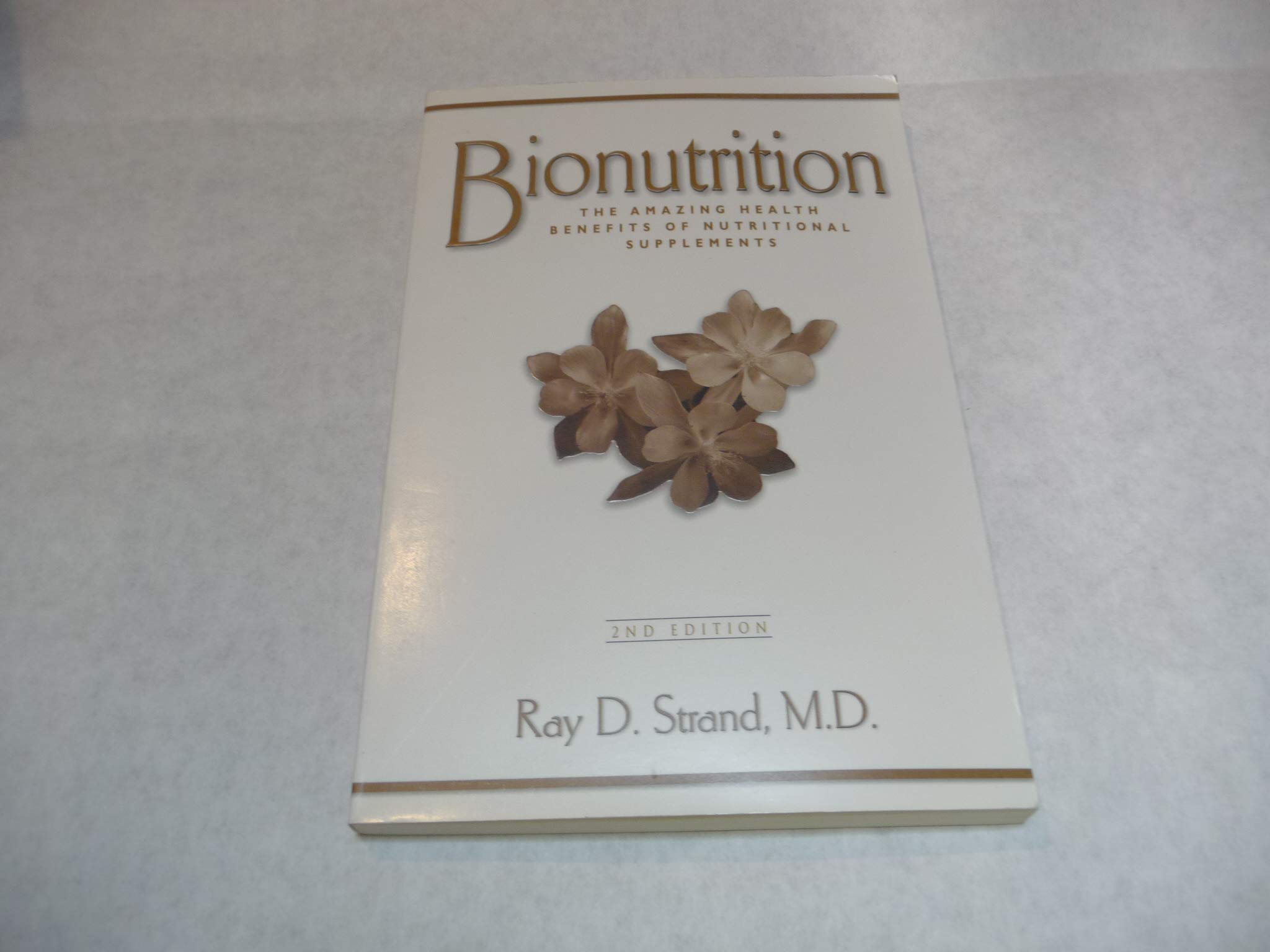 Bionutrition: Winning the War Within- The Amazing Health Benefits of Vitamin Supplements ( What Your Doctor Doesn't Know About Nutritional Medicine May Be Killing You )